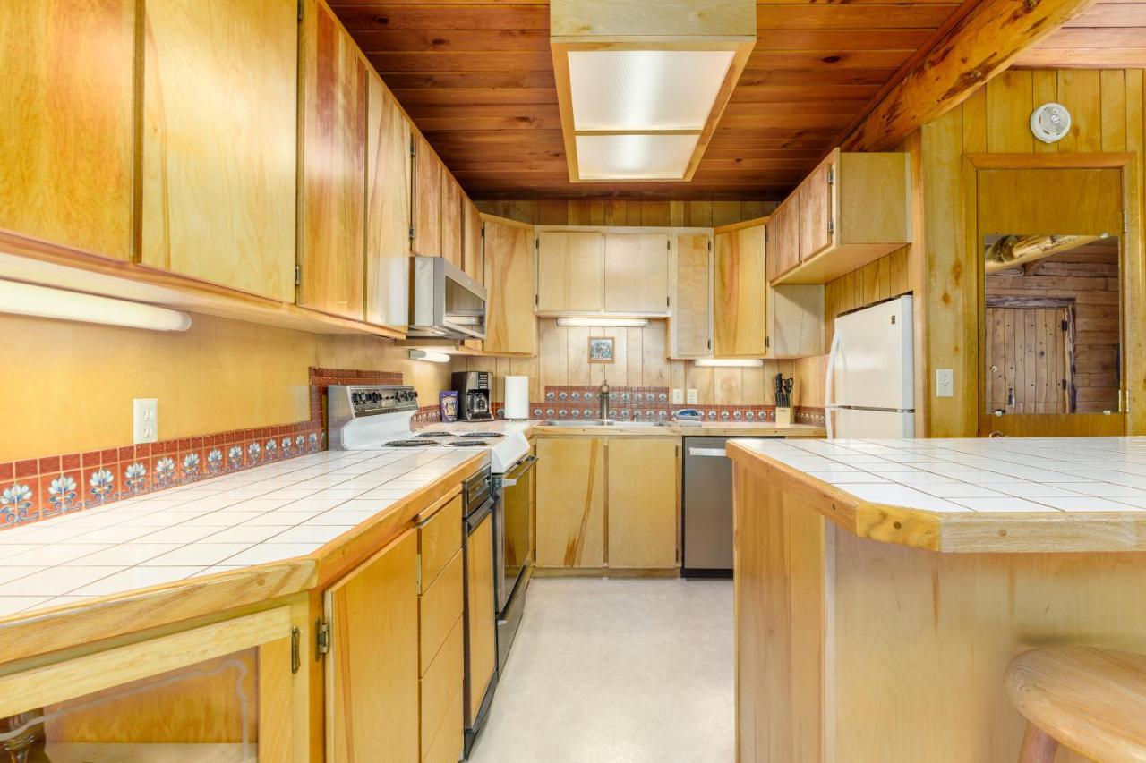 Alpine Meadows Log Cabin Girdwood Exterior photo